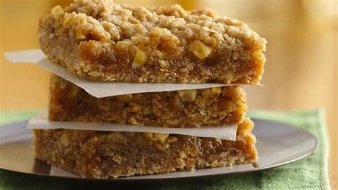 Easy Caramel Apple Bars Recipe From Betty Crocker