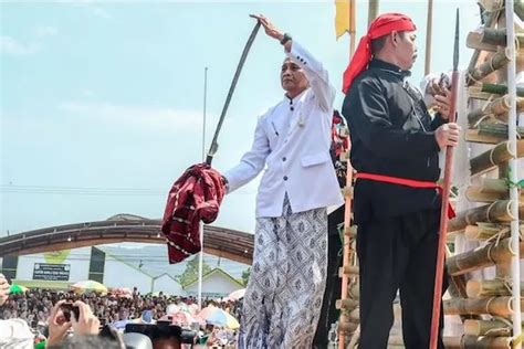 Ritual Adat Nyangku Tradisi Leluhur Panjalu Magnet Wisata Budaya Di