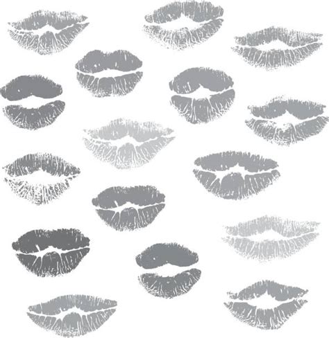 Kissy Face Silhouettes Illustrations Royalty Free Vector Graphics And Clip Art Istock