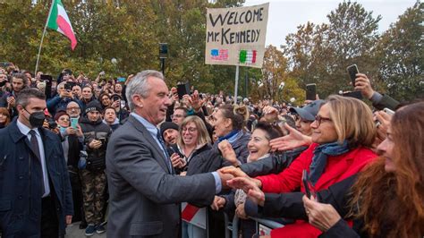 Bob Kennedy Jr Si Ritira Dalla Corsa Alla Casa Bianca E Va Con I