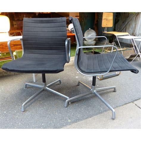 Black Charles Eames Office Chairs Released By Hermann Miller S