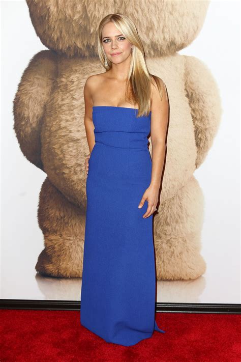 Jessica Barth - 'Ted 2' Premiere in New York City • CelebMafia