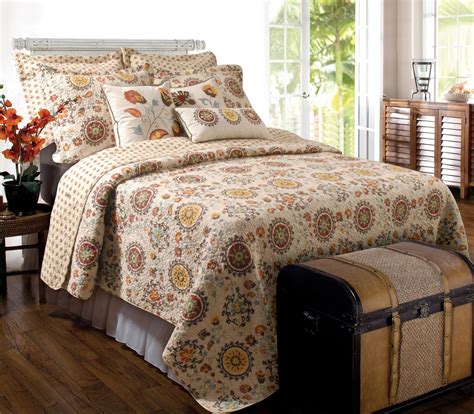 Andorra Cotton Reversible Quilt Set Boho Chic Bedding Quilt Sets