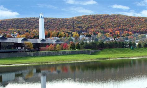 Press Images | Corning Museum of Glass