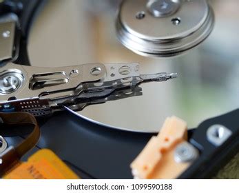 hard disk structure   images shutterstock