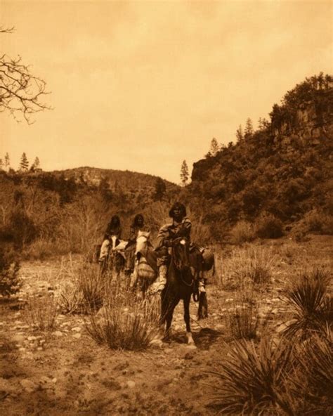 Apache-land | Edward Curtis Photos