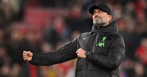 John Barnes Sends Message To Liverpool Boss Jurgen Klopp As Prem Title