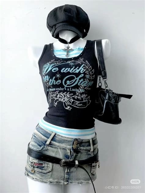 2000’s outfit in 2025 | Goth outfits, Punk fashion, Clothes