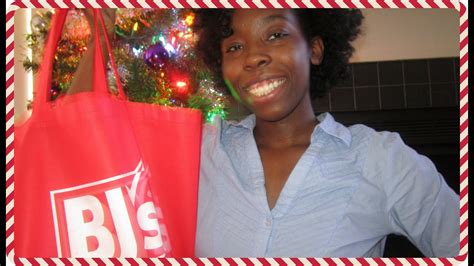 Holiday Swag Bag A Secret Santa Vlogmas Day 4 YouTube