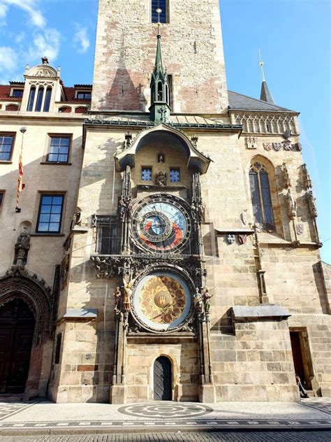 4 Easy Tips How To Read The Astronomical Clock In Prague Prague