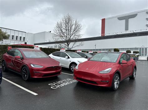 Tesla Model Y Performance Ultra Red Emmy Norrie