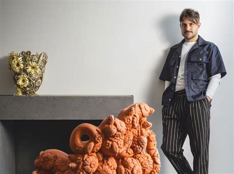 Керамическая мебель Криса Уолстона