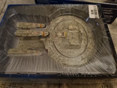 EAGLEMOSS STAR TREK STARSHIP COLLECTION USS ENTERPRISE NCC 1701 D