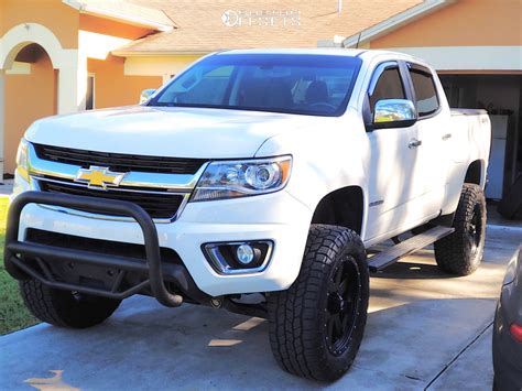 Wheel Offset Chevrolet Colorado Aggressive Outside Fender