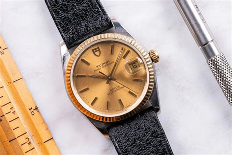 These 3 Vintage Dress Watches Are Perfectly Sized | Gear Patrol