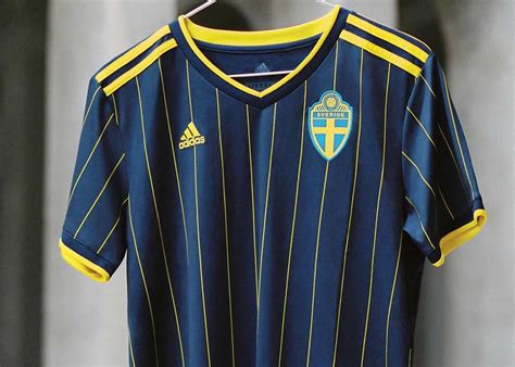 Camiseta Suplente Adidas De Suecia 2021