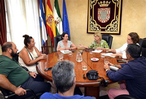 La Alcaldesa Acuerda Con La Plaza Consensuar Las Correcciones