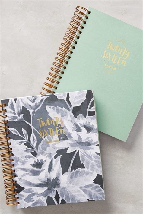 39 Chic Agendas For An Organized New Year Cute School Supplies