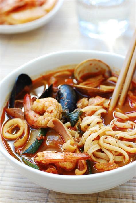 Jjamppong (Korean Spicy Seafood Noodle Soup) - Korean Bapsang | Seafood ...