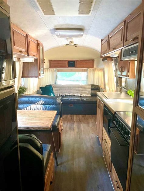 1993 Airstream Excella 1000 30FT Travel Trailer For Sale In Portland OR