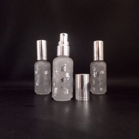 Jual Botol Parfum Tola Poly 10 Ml Silver Shine Cartonan 500pc Shopee