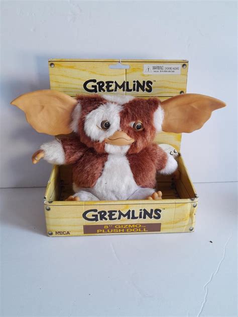 NECA Gremlin Gremlins Plush with original box 8" | EstateSales.org