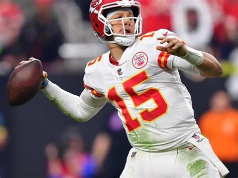 Patrick Mahomes' Passing Yards 2023: Season Overview, Team Contribution ...