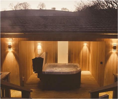 Lake District lodges with hot tubs