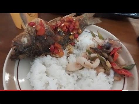 Masak Cumi Tauco Dan Ikan Mas Goreng Ala Bu Jaya Ikanmas Cumi Enak