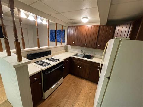 1226 N 12th St #B, Quincy, IL 62301 - See Est. Value, Schools & More