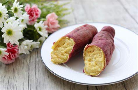 さつまいものレンジでの蒸し方3パターン。ふかし芋や焼き芋、時短レシピも。 やまでら くみこ のレシピ