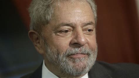 Brazil’s ex-president Lula detained over corruption scandal — RT ...