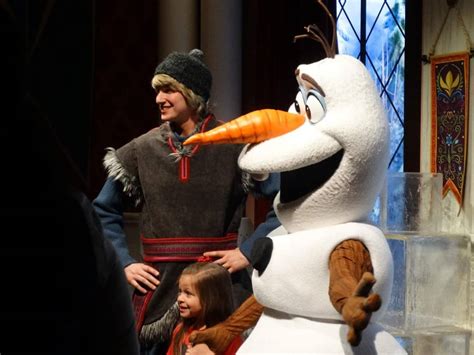 Kristoff, Olaf pair up in new "Frozen" meet-and-greet at Disneyland Resort