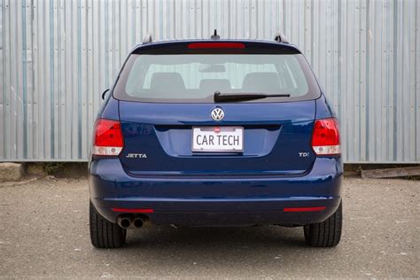 Volkswagen Jetta Sportwagen TDI shows diesel economy, wagon utility ...