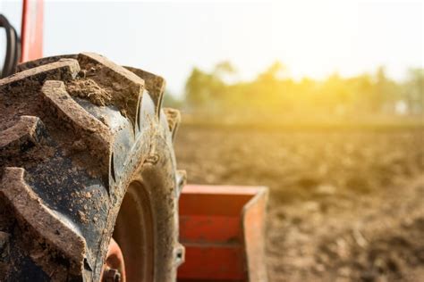 Tractor Attachments Offered by Mahindra® USA - Mahindra USA