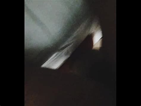 Perra infiel me da las nalgas y el marido mandándole mensajes XVIDEOS