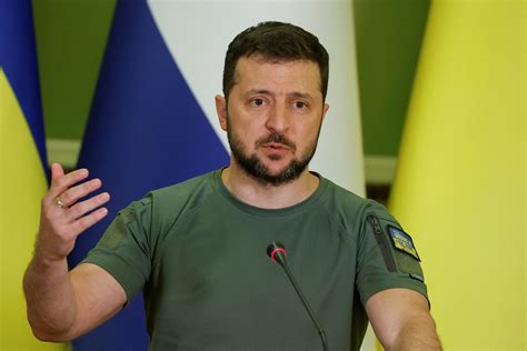 Zelensky Tentara Rusia Hancurkan Bakhmut Sulitkan Serangan Ukraina