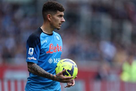 Chi è Di Lorenzo Bio Carriera E Numeri Del Capitano Del Napoli