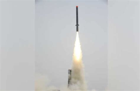 India successfully test fires 'Nirbhay' missile capable of deceiving ...