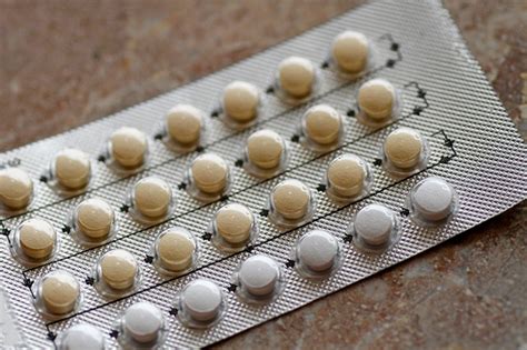 Fda Advisers Unanimously Back Over The Counter Birth Control Pill