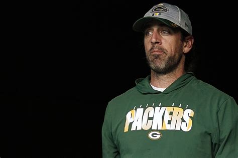 Aaron Rodgers Meditation Saved Packers From Retirement