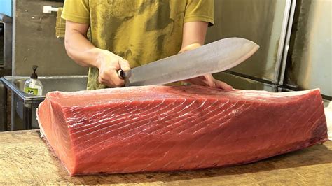 Bluefin Tuna Cutting Skills The Sharpest Knife In Taiwan Youtube