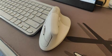 Review Logitech Lift Vertical Ergonomic Mouse Give Your Hand And Wrist A T