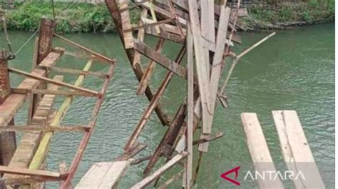 Jembatan Gantung Di Lebak Banten Putus Saat Dilintasi Pelajar Pupr