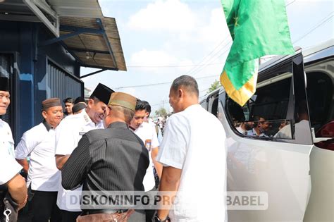 Pj Gubernur Suganda Bertakziah Sampaikan Duka Cita Wafatnya Nico