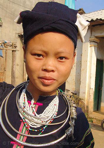 Green Hmong Tribe Girl Vietnam