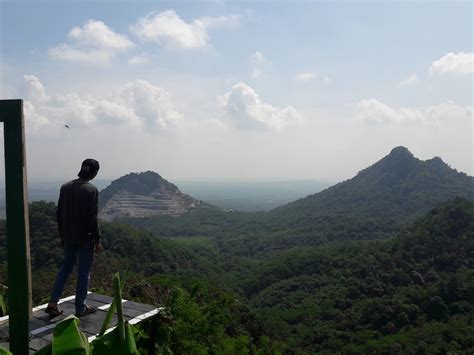 Adventure Indi Bukit Kembar Puncak Pinus Karawang