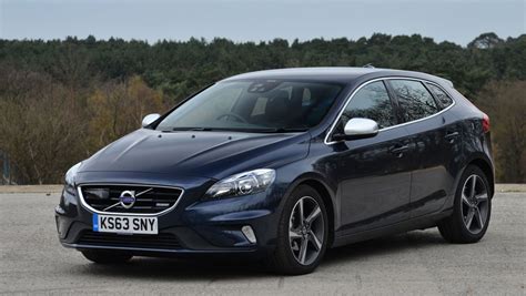 Volvo V40 R-Design - pictures | Auto Express