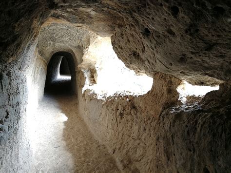 La preciosa ruta del acueducto de Peña Cortada