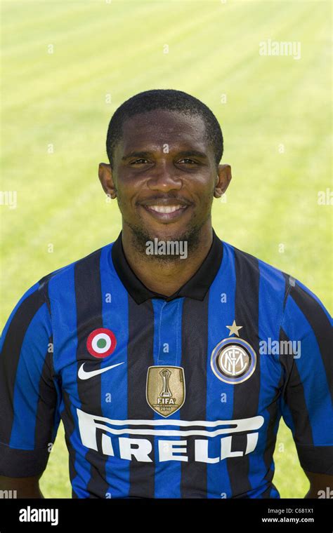 Samuel Eto'o : Head Shot while Inter Milan team photo session in Italy ...